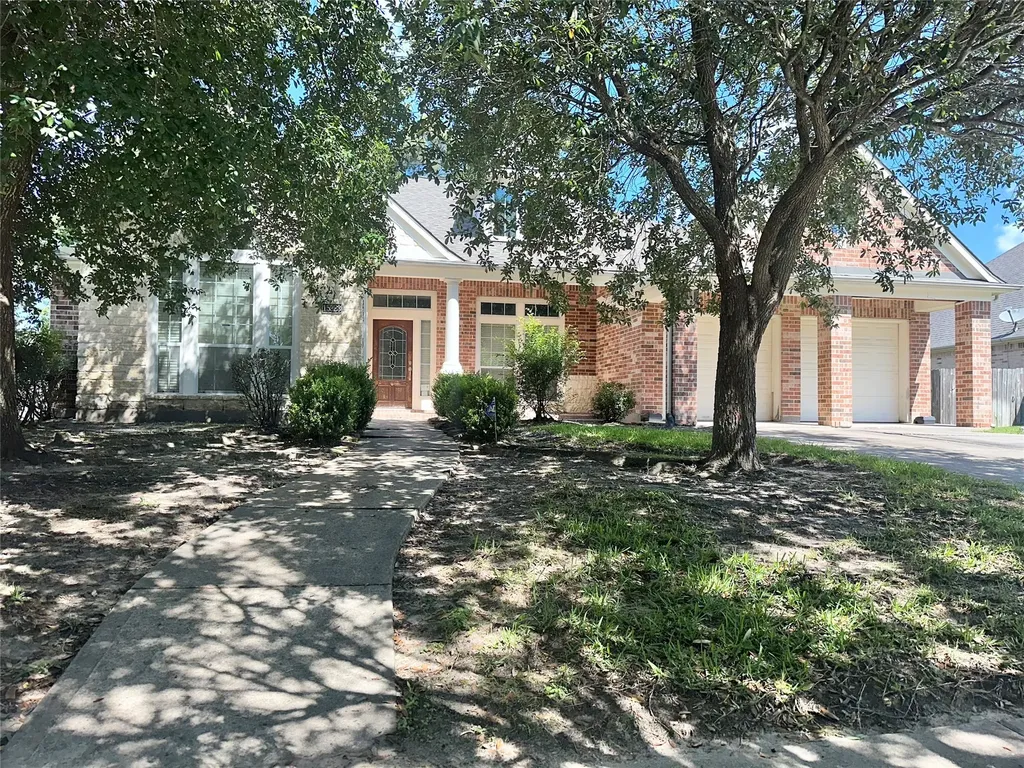 15923 Maple Shores Drive Houston TX 77044