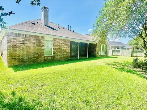 15923 Maple Shores Drive Houston TX 77044