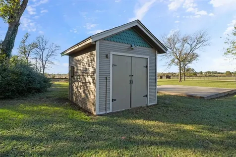 25948 Nelson Road Hempstead TX 77445