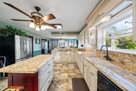 25948 Nelson Road Hempstead TX 77445
