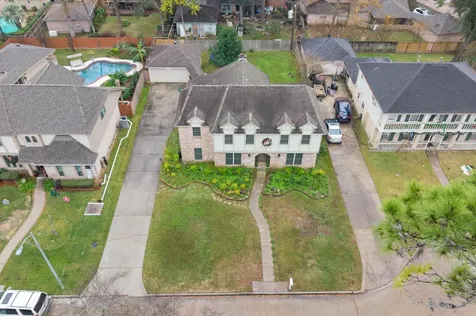 3211 Candleknoll Drive Spring TX 77388