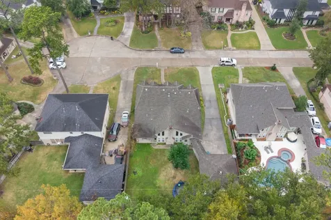 3211 Candleknoll Drive Spring TX 77388