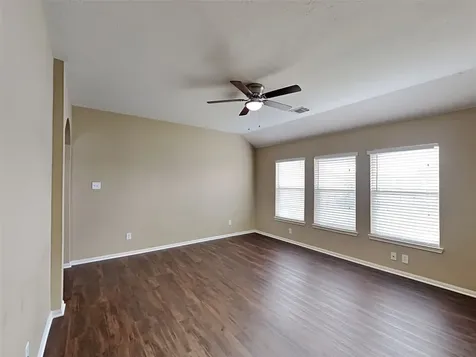 1927 Makenna Lane Houston TX 77049
