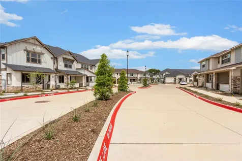 5900-244 Us 287 Arlington TX 76017
