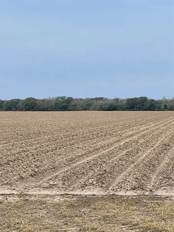 0 Cr 385 El Campo TX 77437