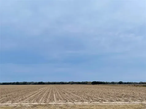0 Cr 385 El Campo TX 77437