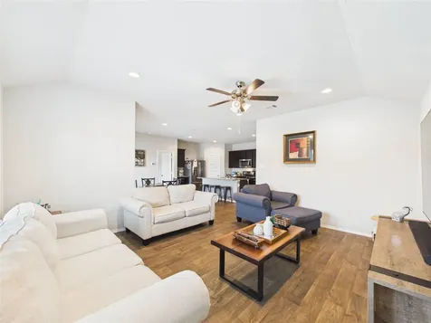 3919 Hawaiian Court Baytown TX 77521