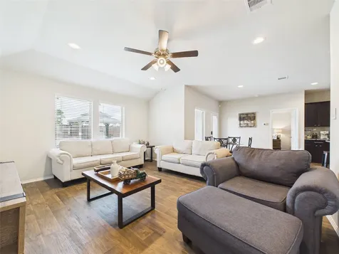 3919 Hawaiian Court Baytown TX 77521