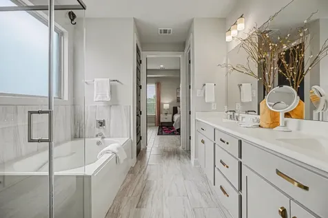 94 Dorado Drive Friendswood TX 77546