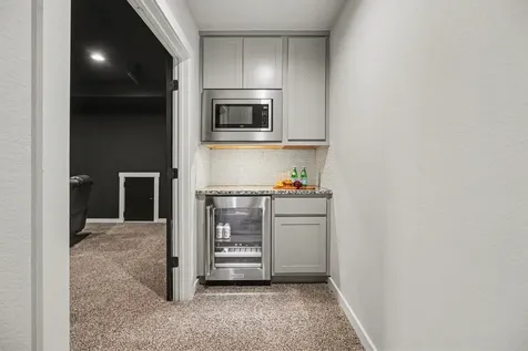 94 Dorado Drive Friendswood TX 77546