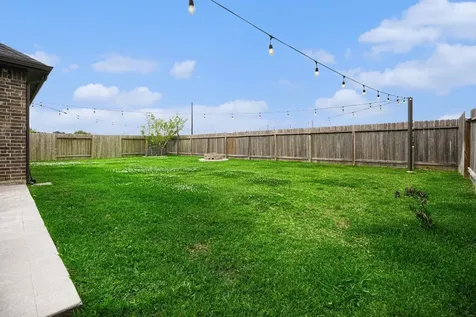 94 Dorado Drive Friendswood TX 77546
