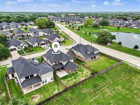 94 Dorado Drive Friendswood TX 77546