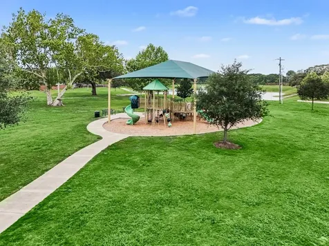94 Dorado Drive Friendswood TX 77546