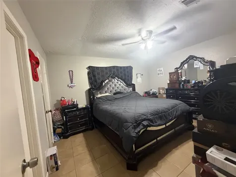 9909 Cardinal Street La Porte TX 77571