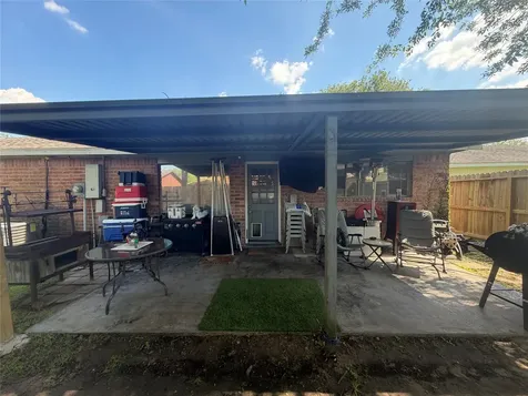 9909 Cardinal Street La Porte TX 77571
