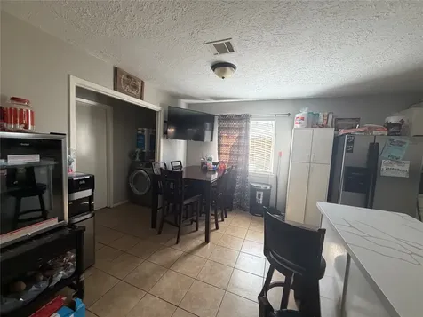 9909 Cardinal Street La Porte TX 77571