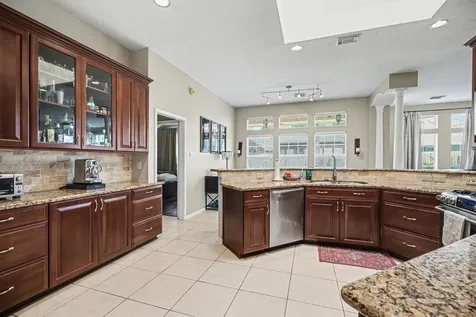 115 Island Breeze Circle League City TX 77573