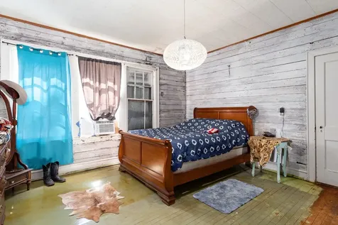 101 W Planters Street San Augustine TX 75972