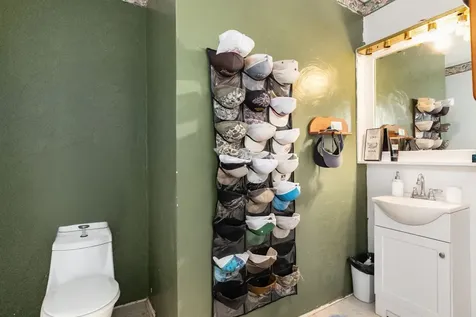 101 W Planters Street San Augustine TX 75972