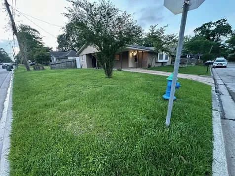 320 S Avenue F Humble TX 77338