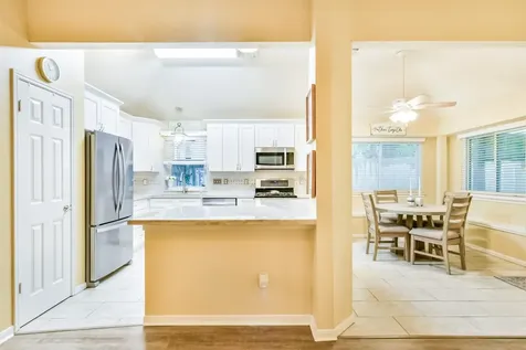 11119 30th Avenue N Texas City TX 77591