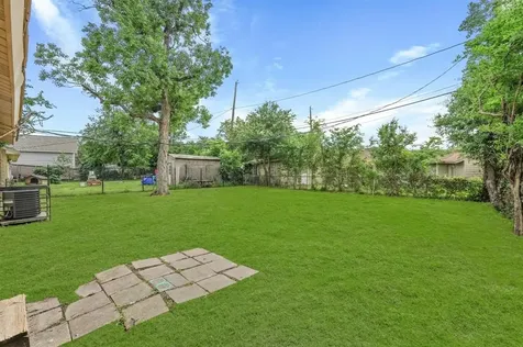 6314 Crestville Street Houston TX 77033