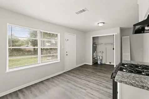 6314 Crestville Street Houston TX 77033