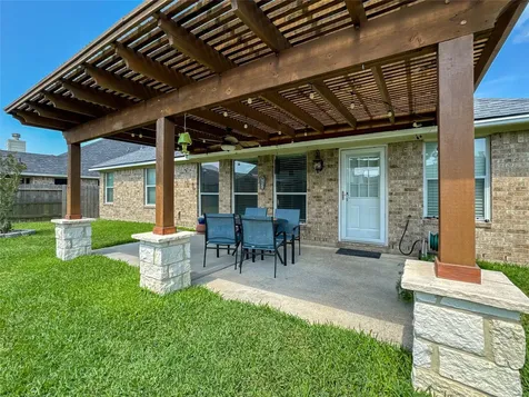 14 Palmdale Lane Manvel TX 77578