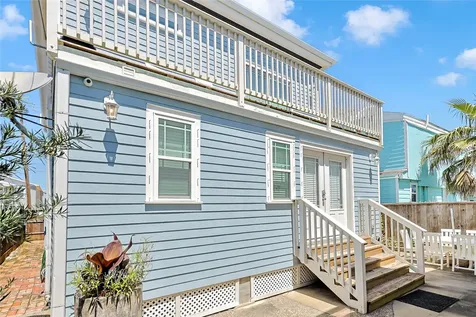 2611 Avenue Q Galveston TX 77550