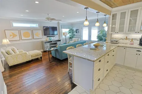 2611 Avenue Q Galveston TX 77550