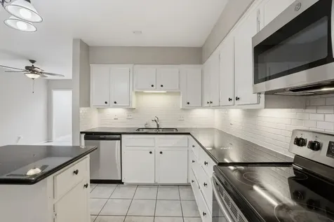 2 River Creek Way Sugar Land TX 77478