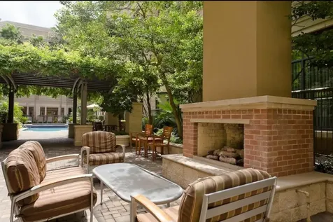 1901 Post Oak Boulevard 2112 Houston TX 77056