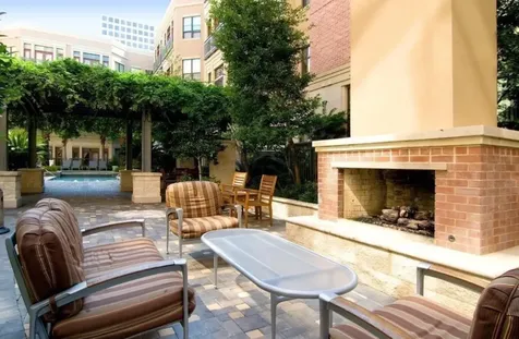 1901 Post Oak Boulevard 2112 Houston TX 77056