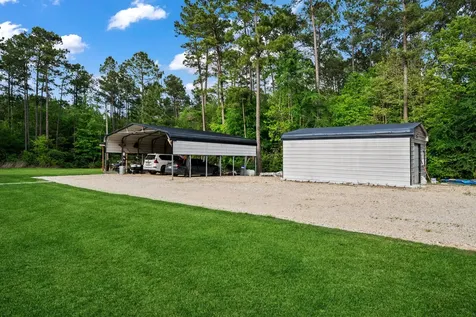 625 Gibson Road Livingston TX 77351