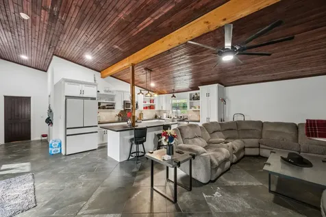 625 Gibson Road Livingston TX 77351