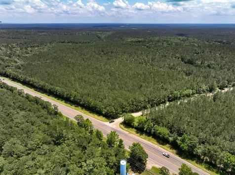 04 Highway 190 Oakhurst TX 77359