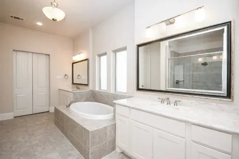 604 Castlewood Cove Lane Pinehurst TX 77362
