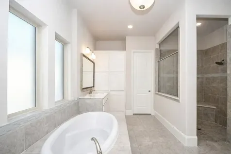604 Castlewood Cove Lane Pinehurst TX 77362