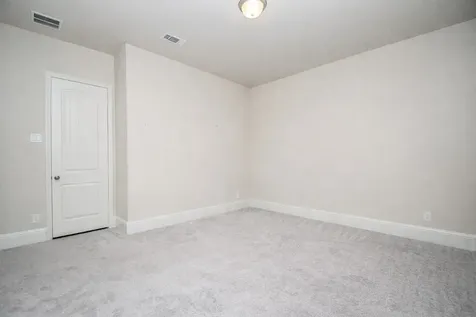 604 Castlewood Cove Lane Pinehurst TX 77362