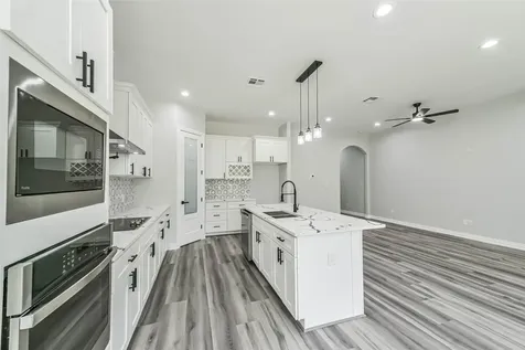 14542 Old Humble Pipeline Road Conroe TX 77302
