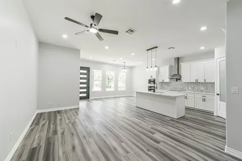 14542 Old Humble Pipeline Road Conroe TX 77302