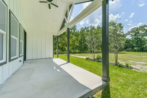 14542 Old Humble Pipeline Road Conroe TX 77302