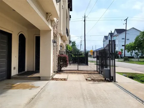 1508 Fowler Street Houston TX 77007