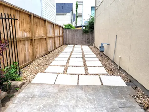 1508 Fowler Street Houston TX 77007