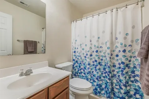 1015 Honeysuckle Vine Drive Rosenberg TX 77469