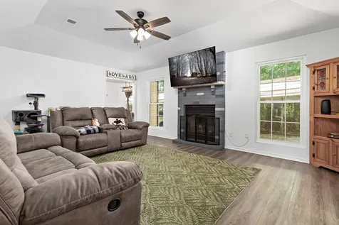 9994 Ruby Lane Silsbee TX 77656