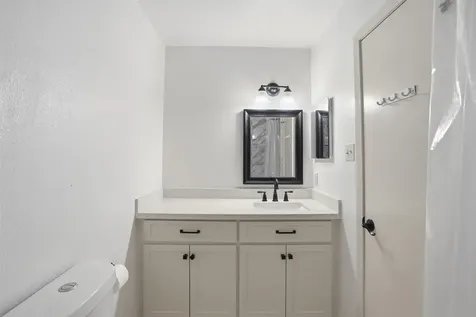 2200 Cypress Landing Drive A3 Houston TX 77090