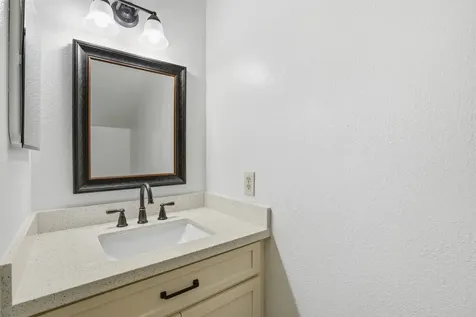 2200 Cypress Landing Drive A3 Houston TX 77090