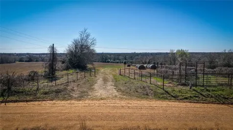 Tbd Cr 327 Milano TX 76556