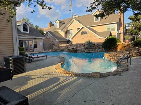 2300 Old Spanish Trail Drive 2116 Houston TX 77054